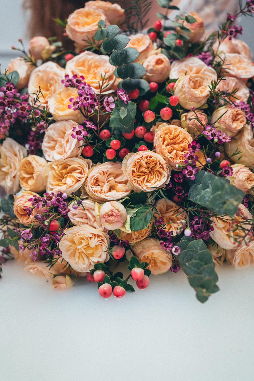 VOORN Spray Roses