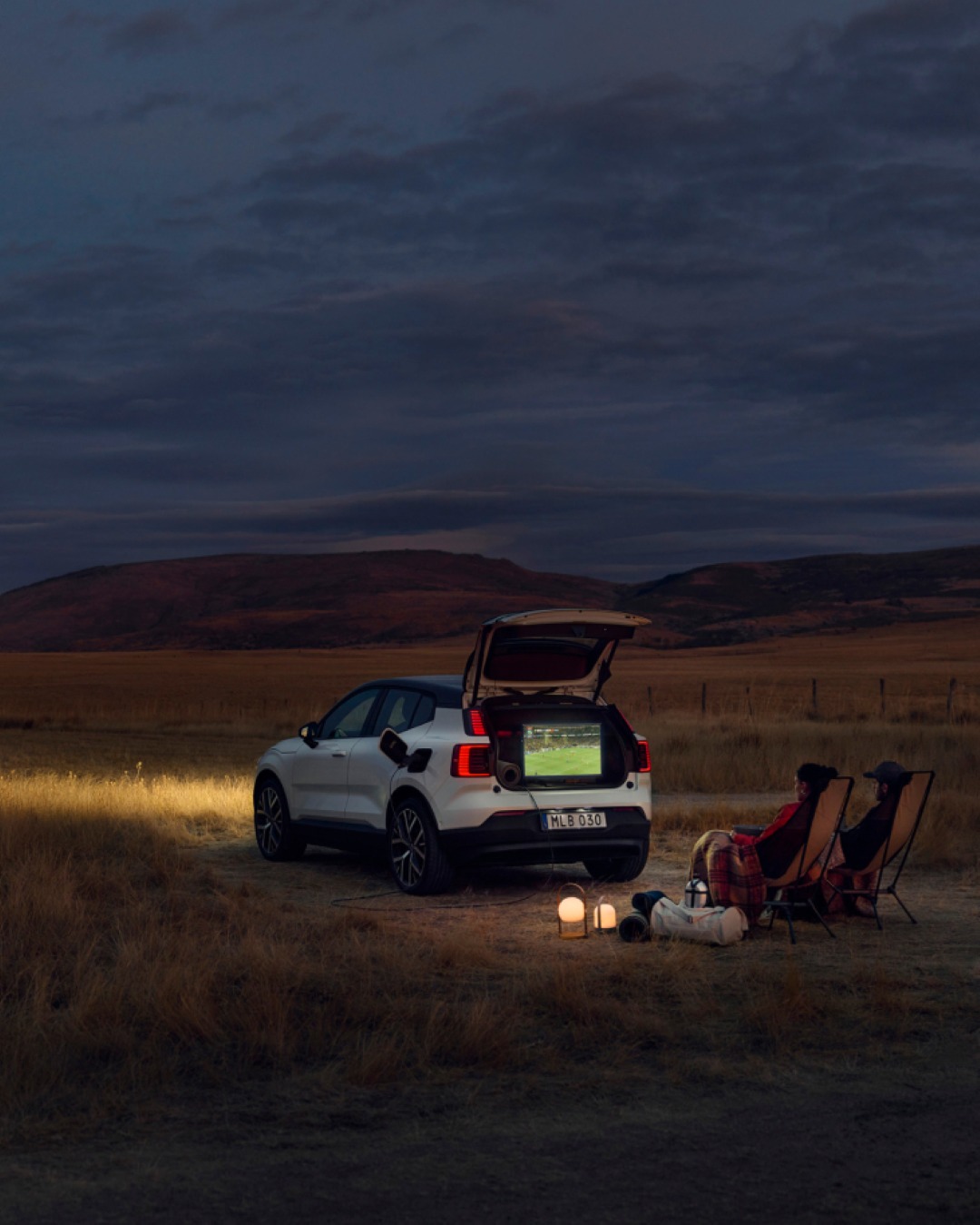 Volvo - 【エクステリアのワンポイントに】 スウェーデン国旗を