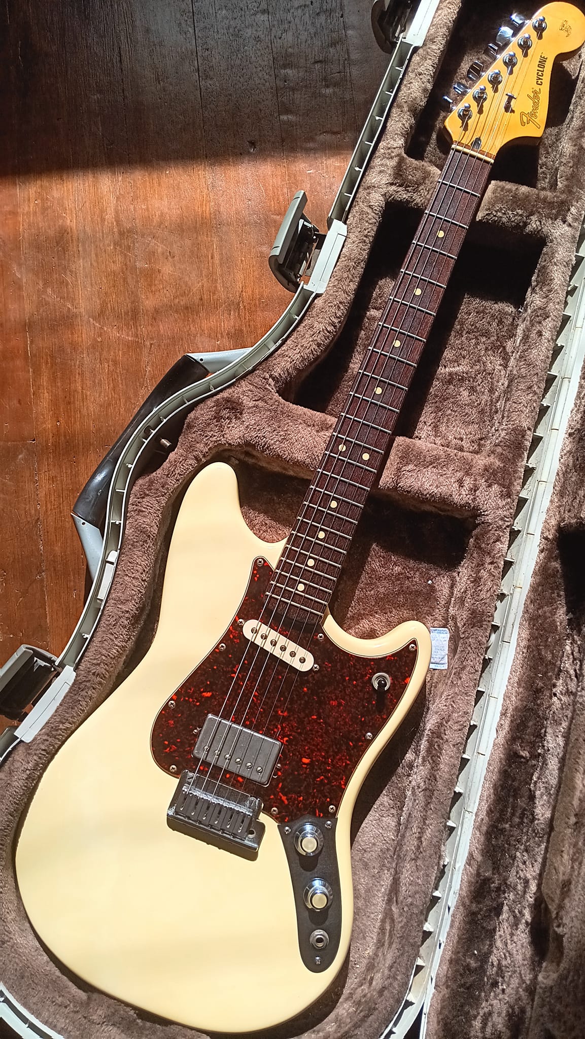 Fender USA Cyclone 2001 got it for $270 These are rarely ever on
