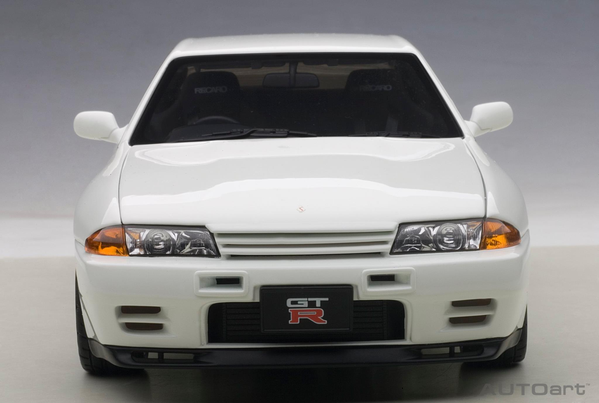 1:18 NISSAN SKYLINE GT-R (R32) V-SPEC II TUNED VERSION (CRYSTAL