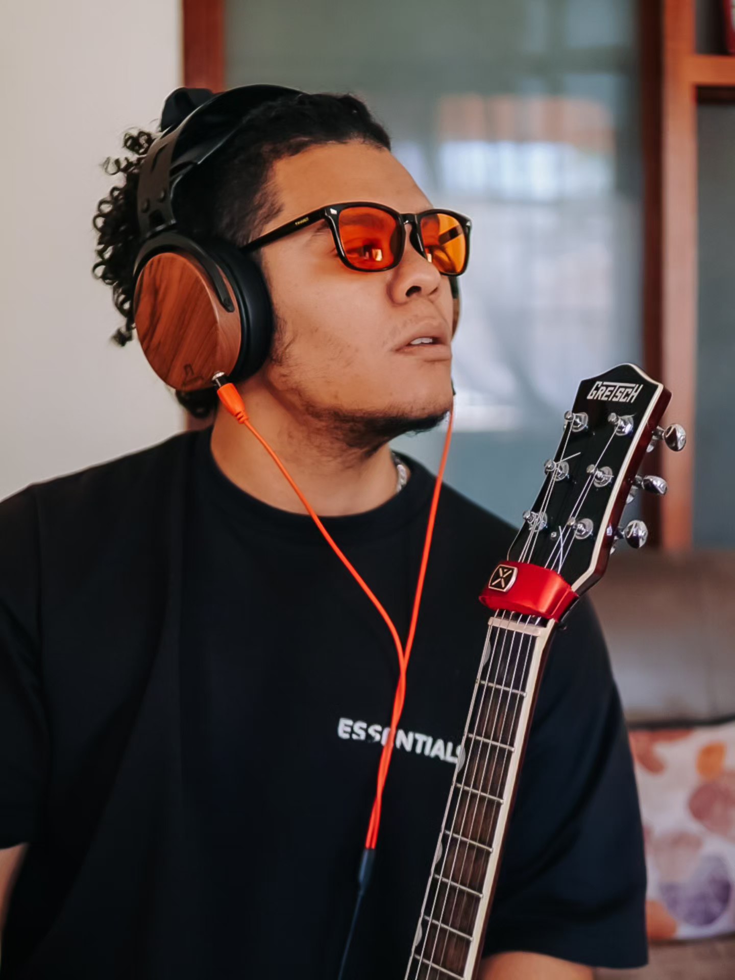 OLLO - “The OLLO Audio R1 headphones have become a reliable part 