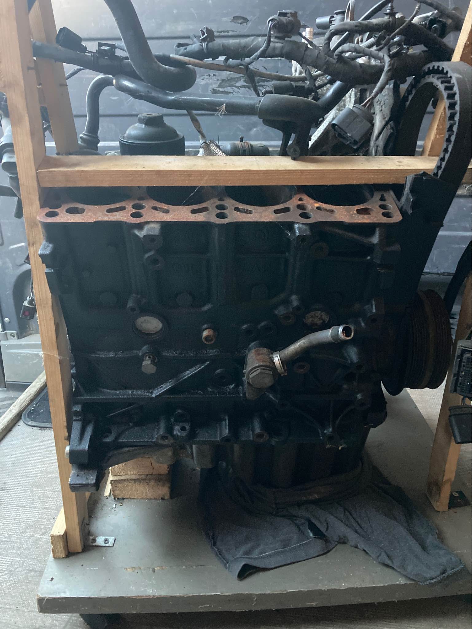 Vw Crafter 2.0 Engine CKTC 136HP - Car Engines & Engine Parts ...