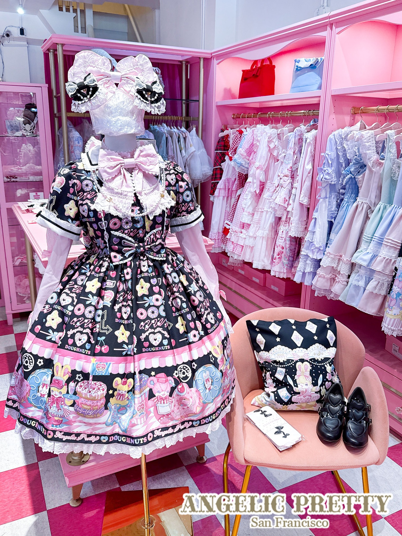 Hello everyone~~ Today is the LAST day to pre-order the Cream
