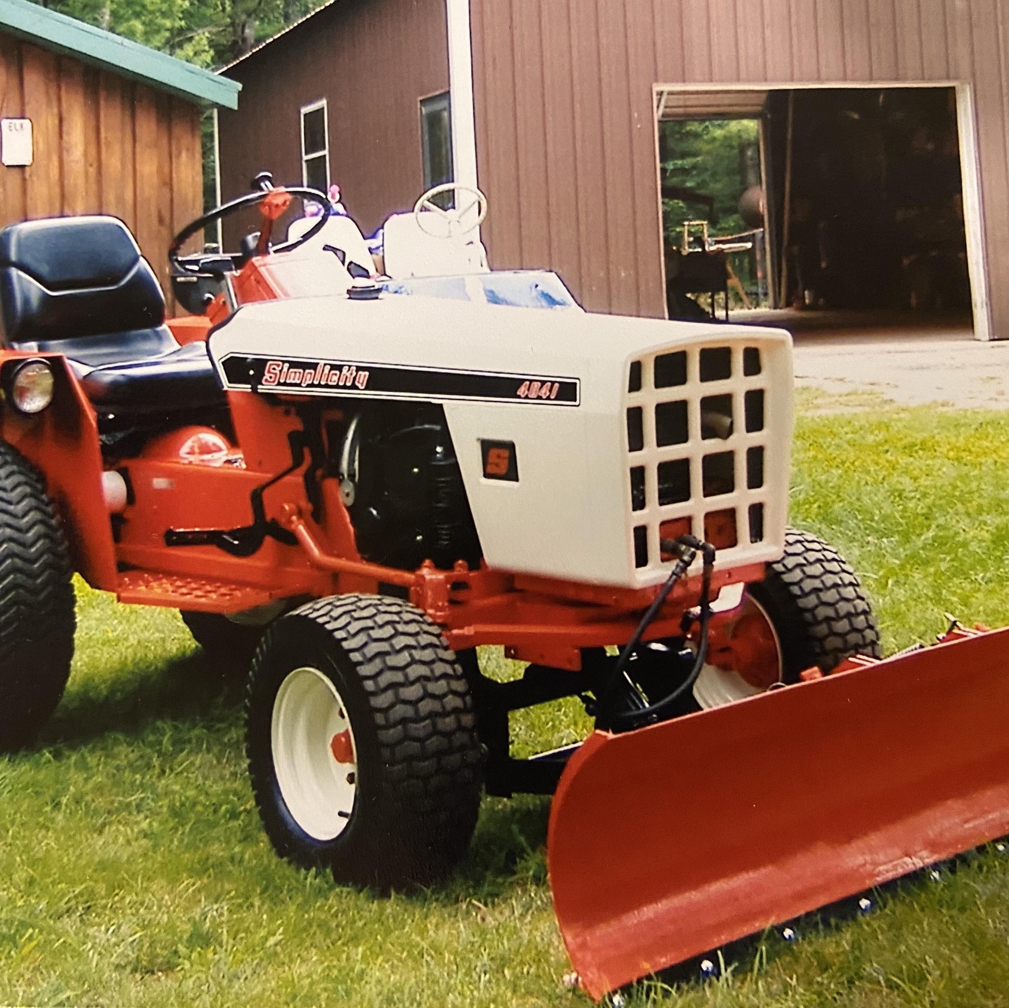 Allis Chalmers 616, 620, 720, Simplicity 4040, 4041, 9020, Wards Twin ...