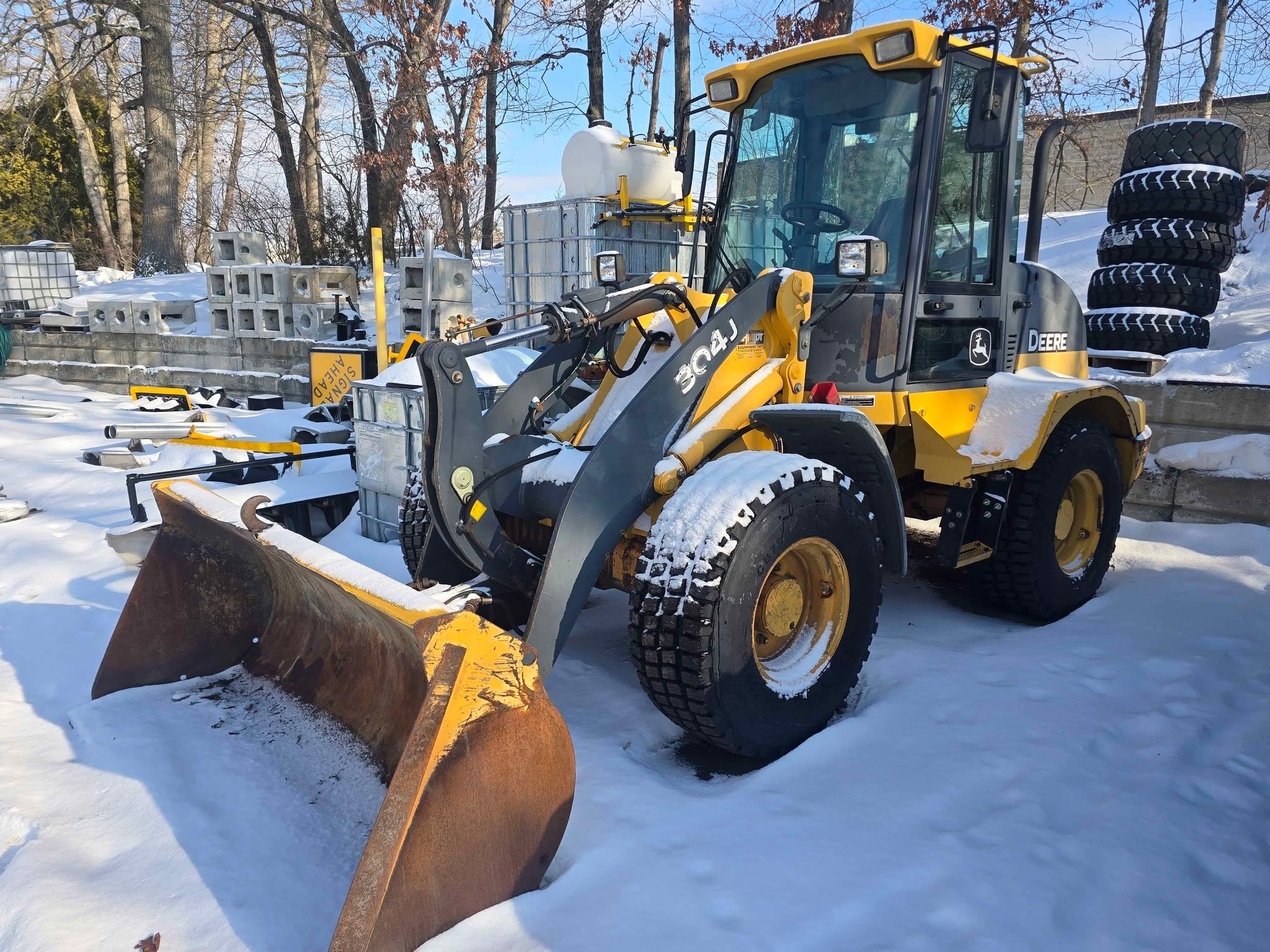 Deere 304J - Snow Blowers - Shrewsbury, Massachusetts | Facebook ...