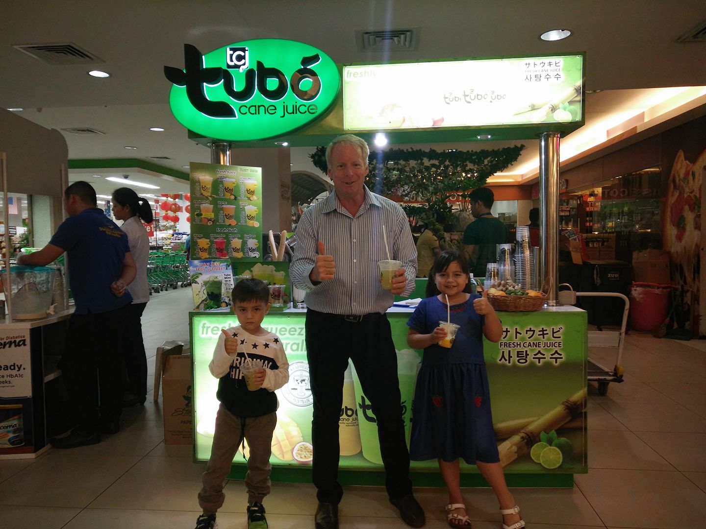 We enjoyed delicious juice... - David's Cane Machines Select