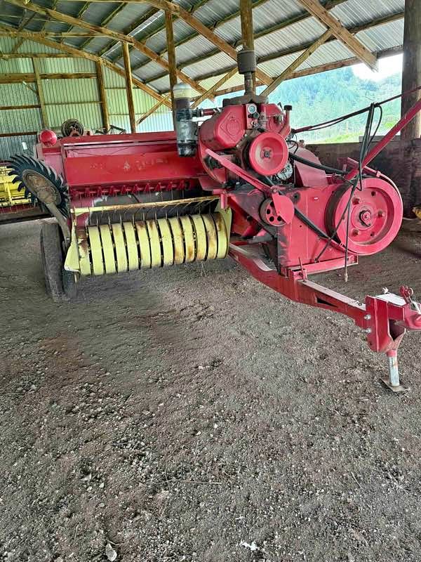 New Holland Model 99 Hayliner Hay Bale + Model 469 Haybine + Farm Hand ...
