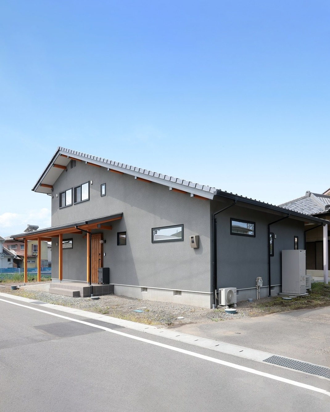 四季 の 住まい 株式 会社