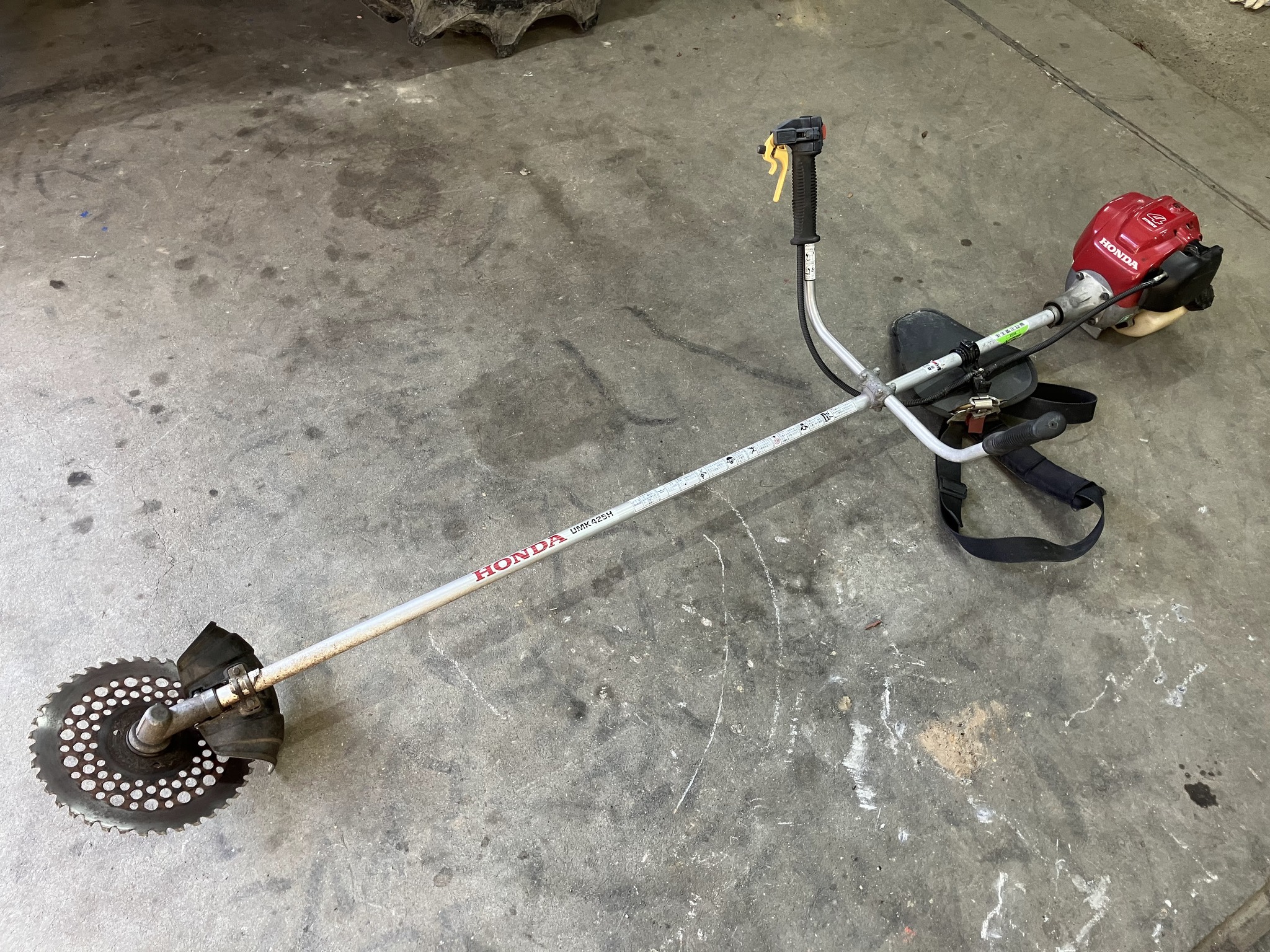 田和農機 - 📢【新着】中古農機具情報 ホンダ 刈払機 UMK425H 4ストロークエンジン 〇型式：UMK425H 〇重量：6.6kg 〇 ...