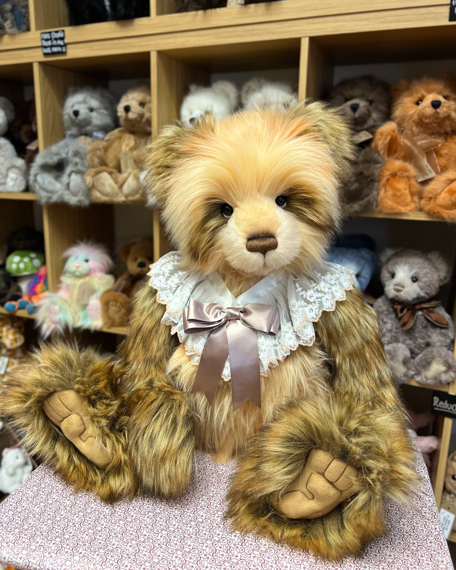 Steiff Hoppie Coniglio Cowgirl 32 Cm – Peluche Morbido Con Stivali Da Cowgirl E Orecchie Pieghevoli – Design Western, Seduta Stabile – Lavabile
