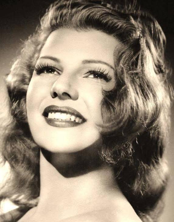 Rita - Rita Hayworth ~ 1941 Rita photographed by Scotty Welbourne