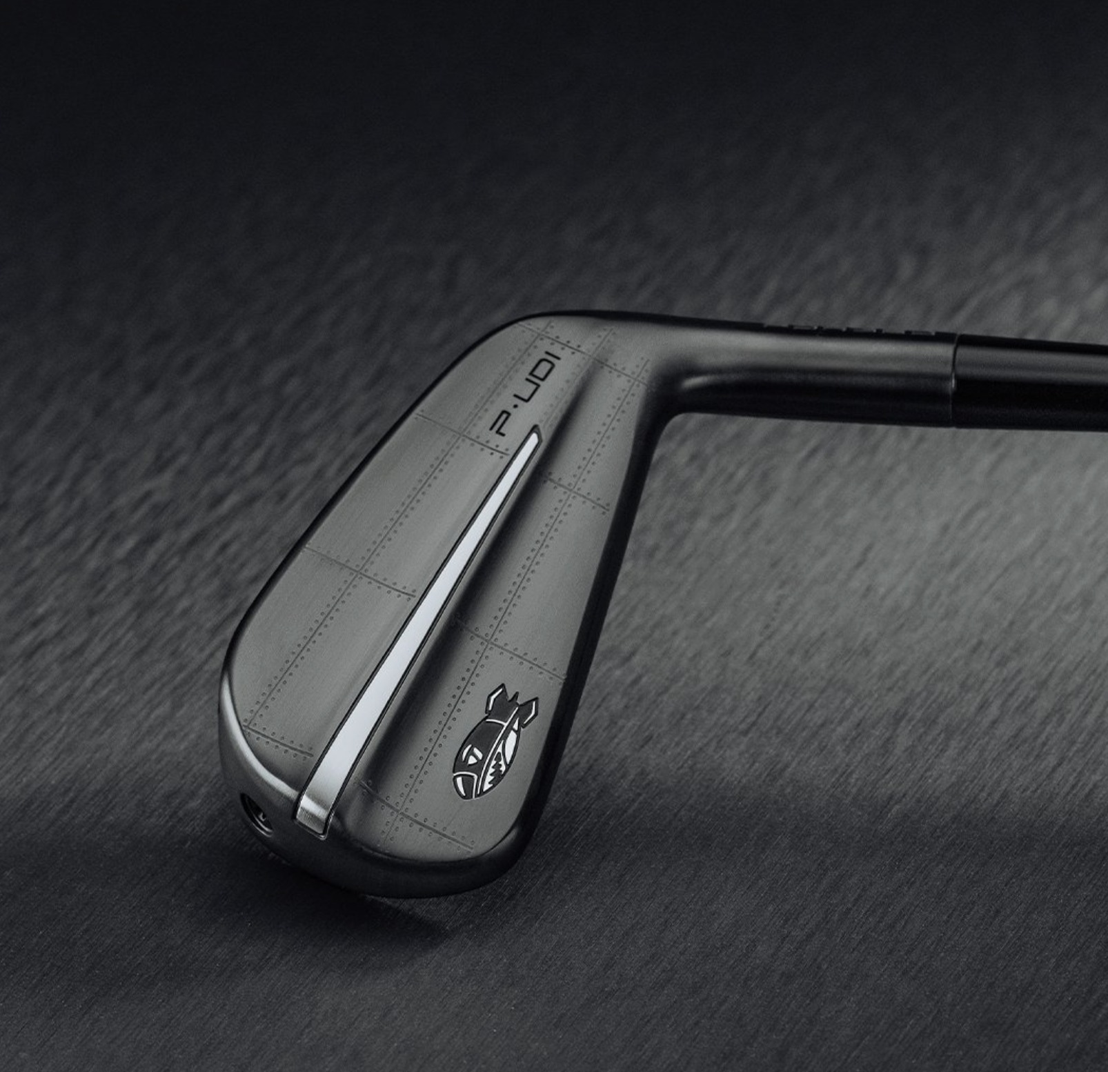 🚨⛳️ Taylormade have released a P·UDI Bomber 17° One-Iron! How