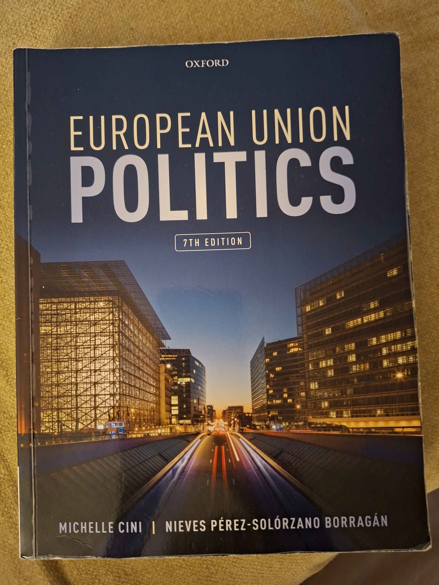 洋書 European Union Politics (7th edition) European Union Politics