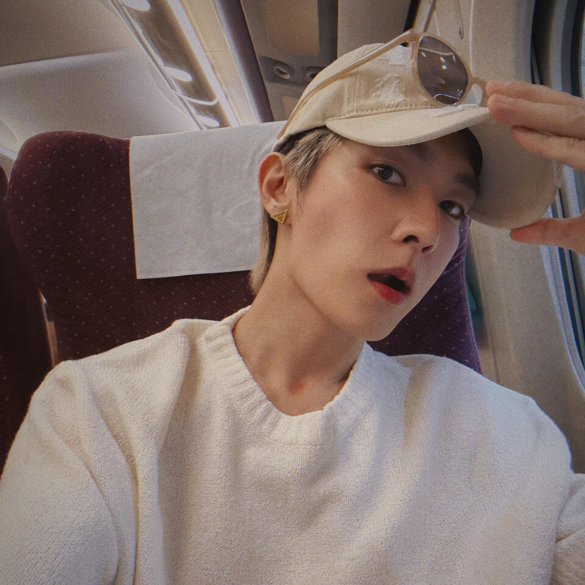 炎亞綸Aaron Yan (@aaronyanmusic) • Facebook