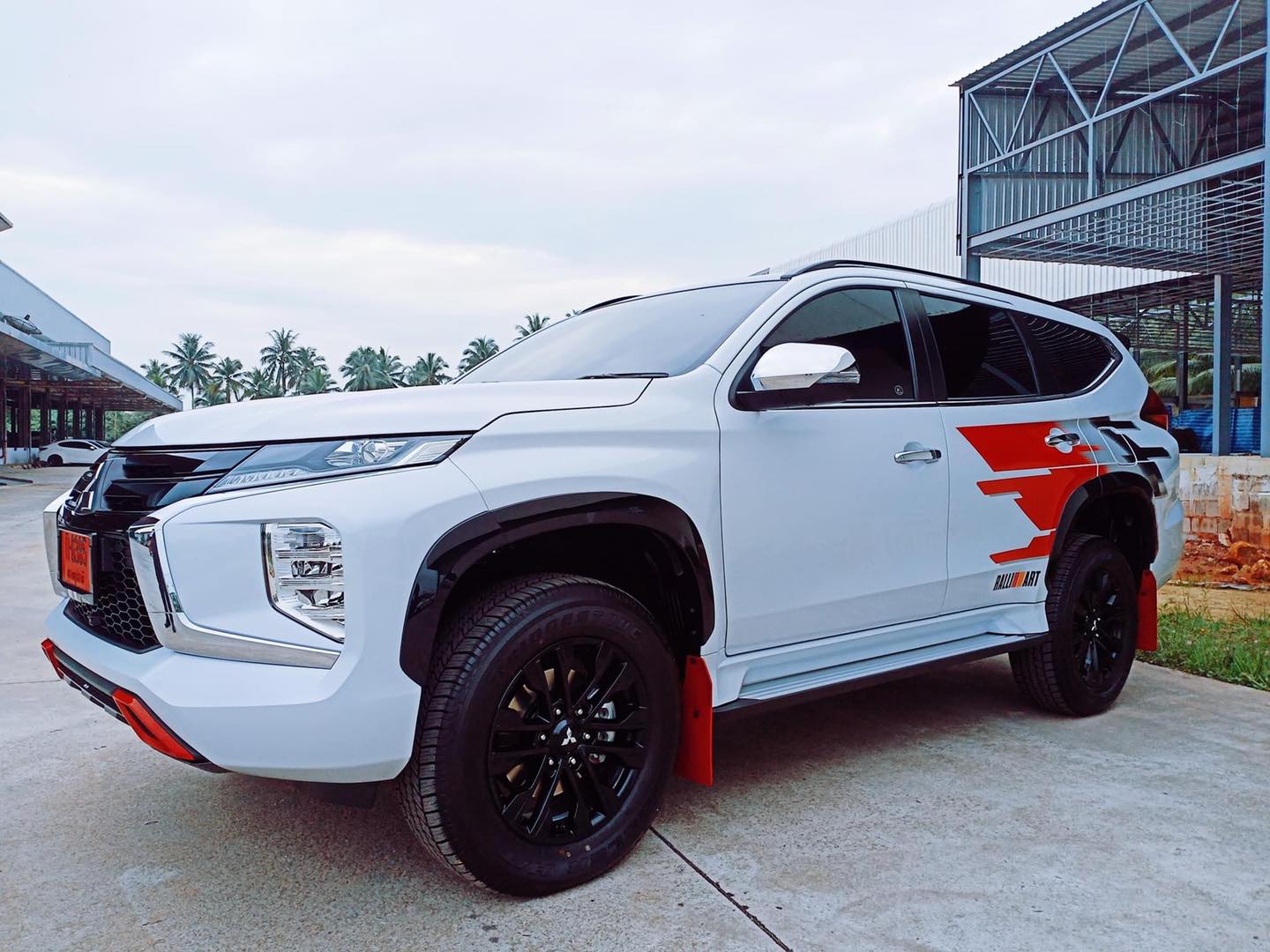 💢มิตซูPajro Rall... - มิตซูสุราษฎร์ธานี ชมพู่ By Vgroup Cars