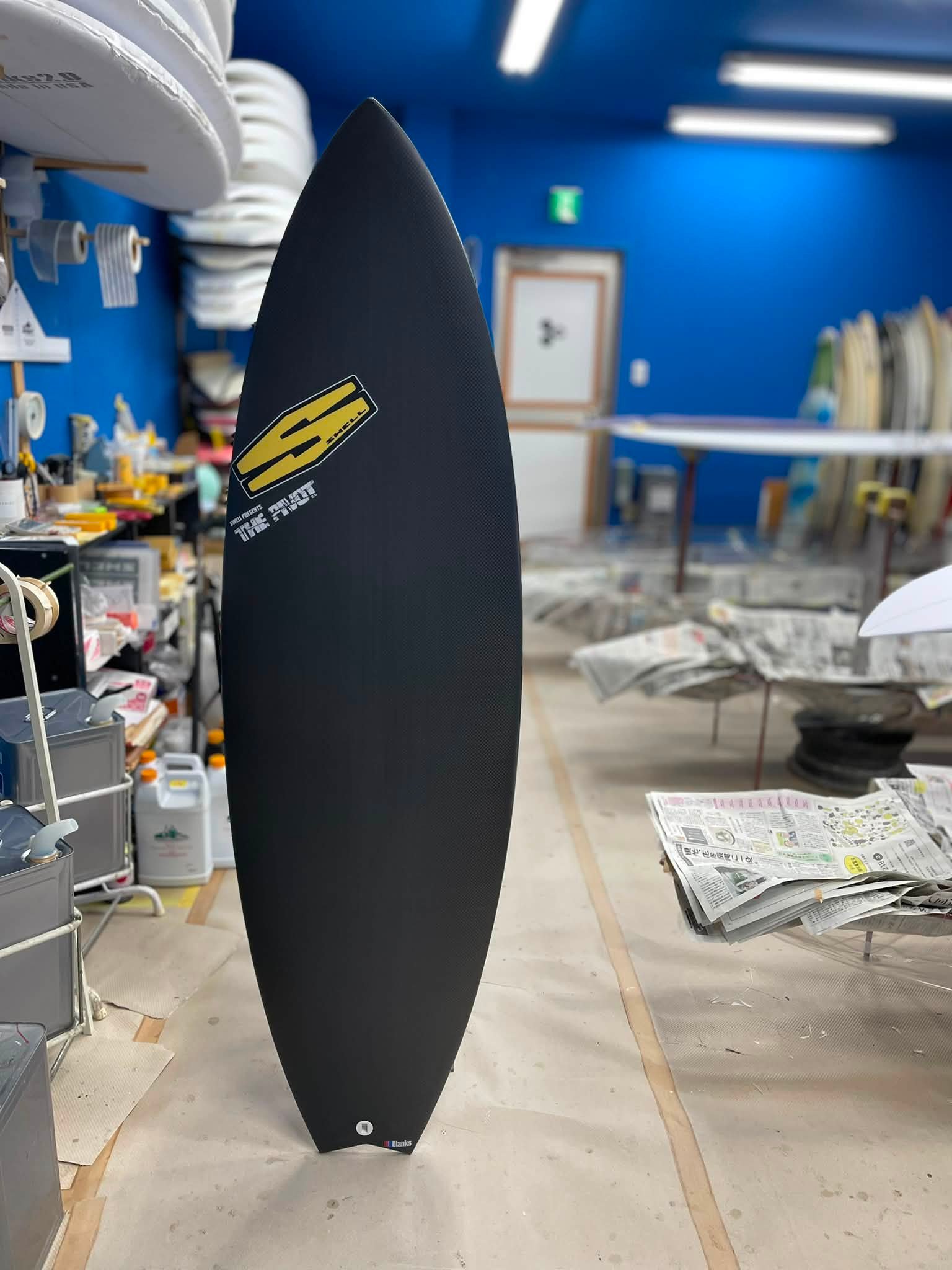 SWELL スウェル サーフボード 6’1” SWELL スウェル サーフボード 6'1” SWELL Surfboard