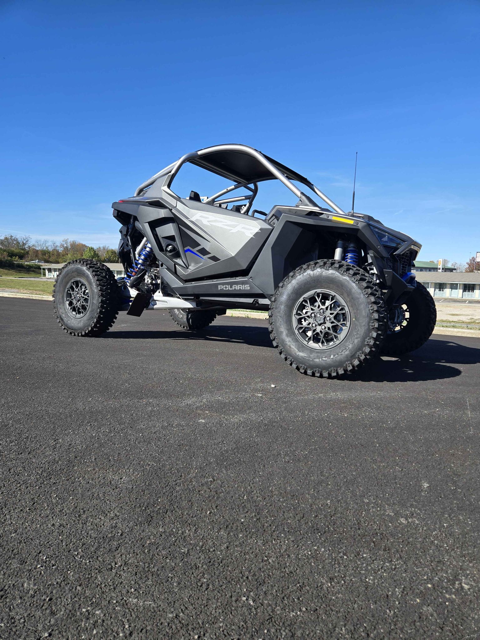 2024 POLARIS rzr pro r premium 2-seater - ATVs & UTVs - Lexington ...