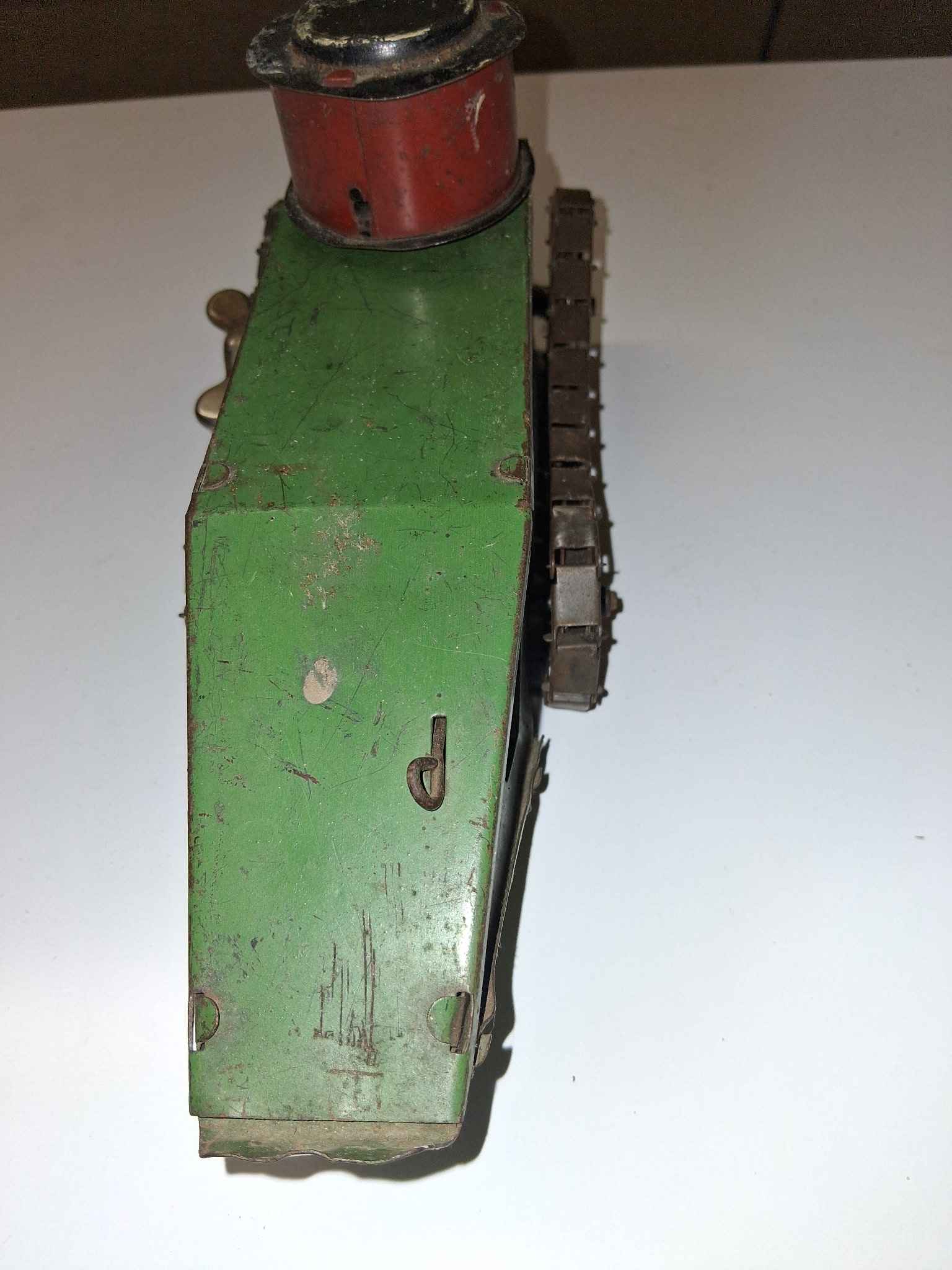 Antique 1920s World War I Structo Pressed Steel Army Tank with ...