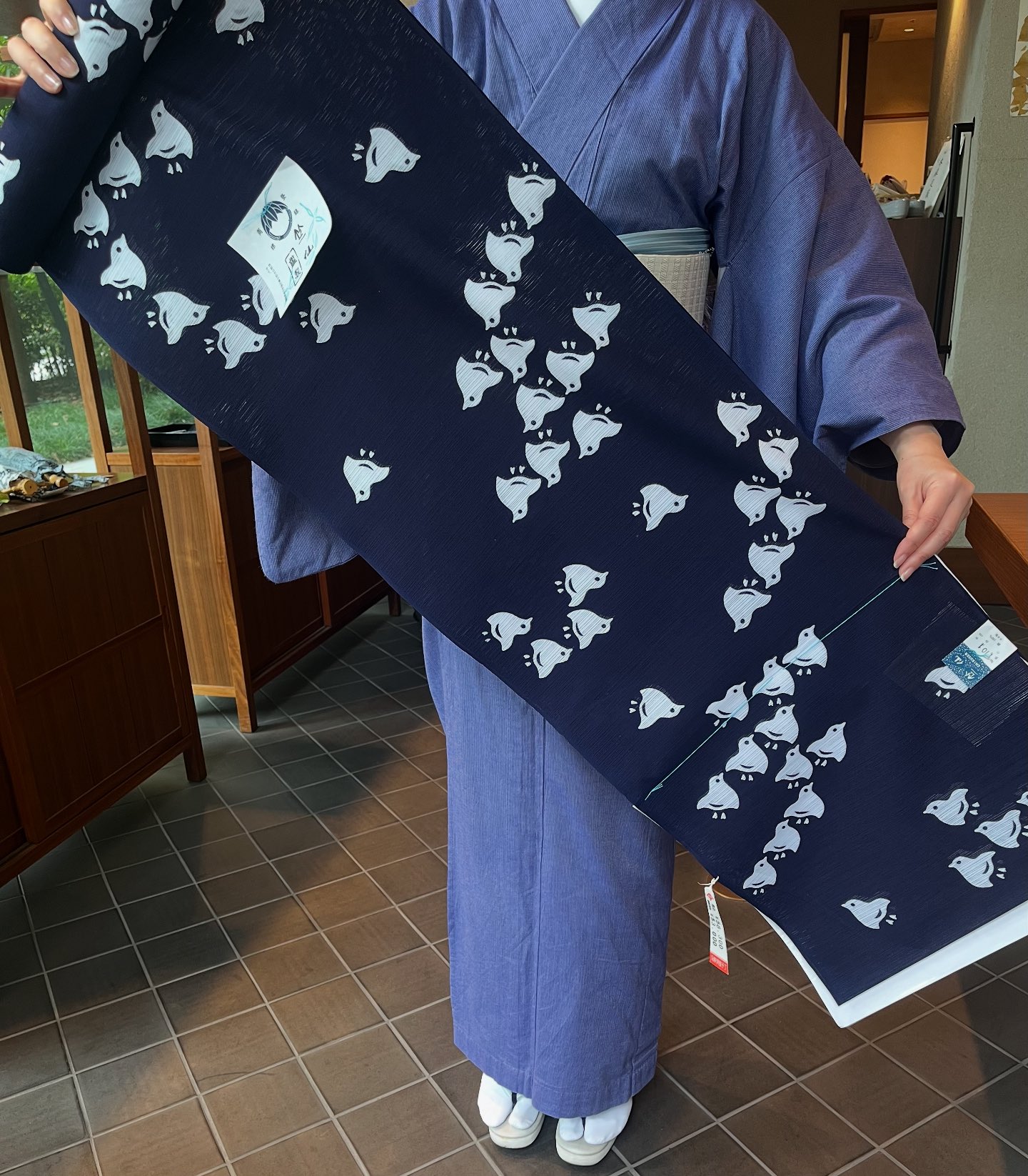 古典 浴衣柄 株式会社 - 今年も竺仙さんの浴衣並びます 千鳥柄はご年齢