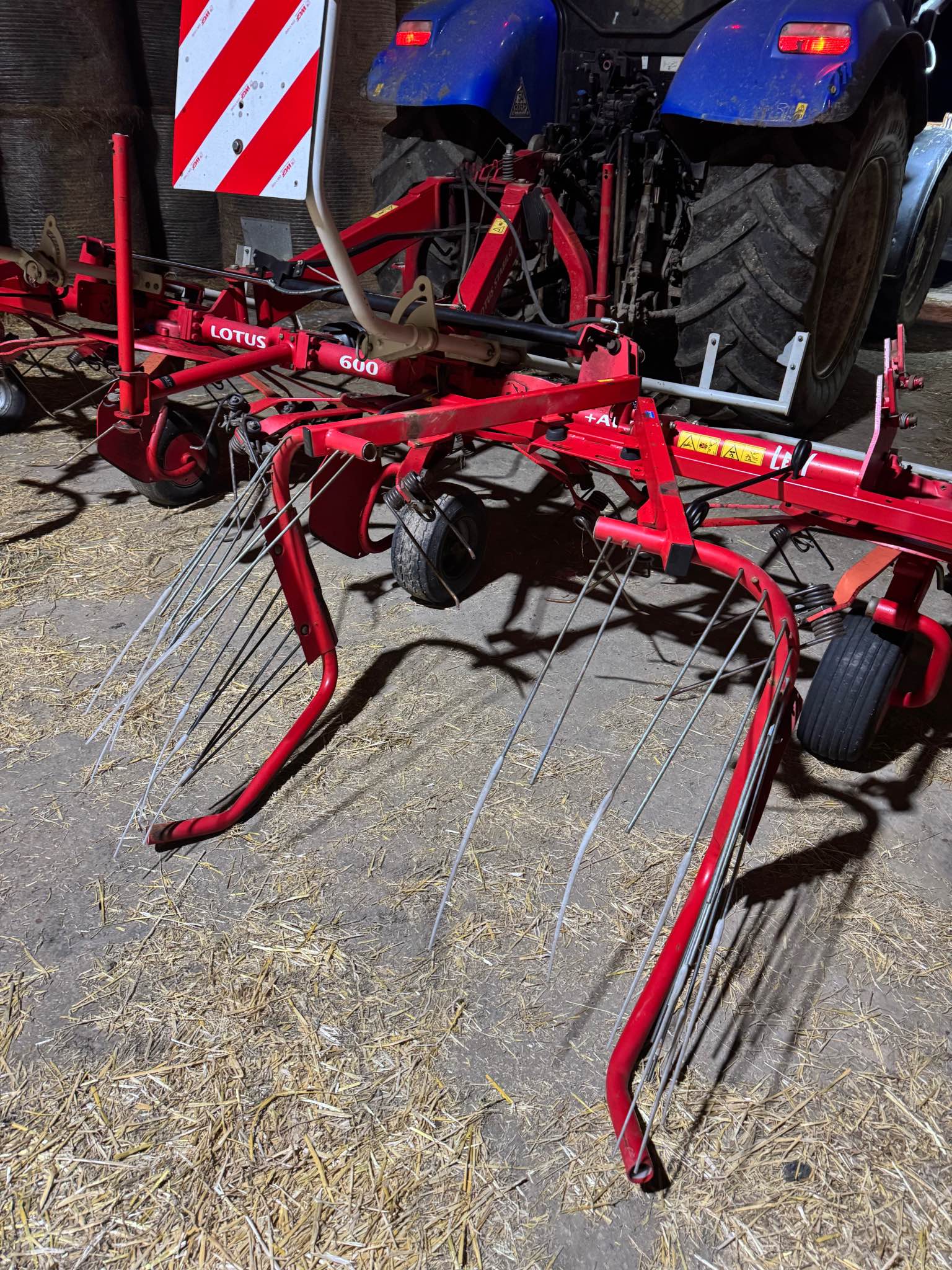 Lely 4 rotter tedder - Car Wheels, Tires & Parts - Banchory, United ...