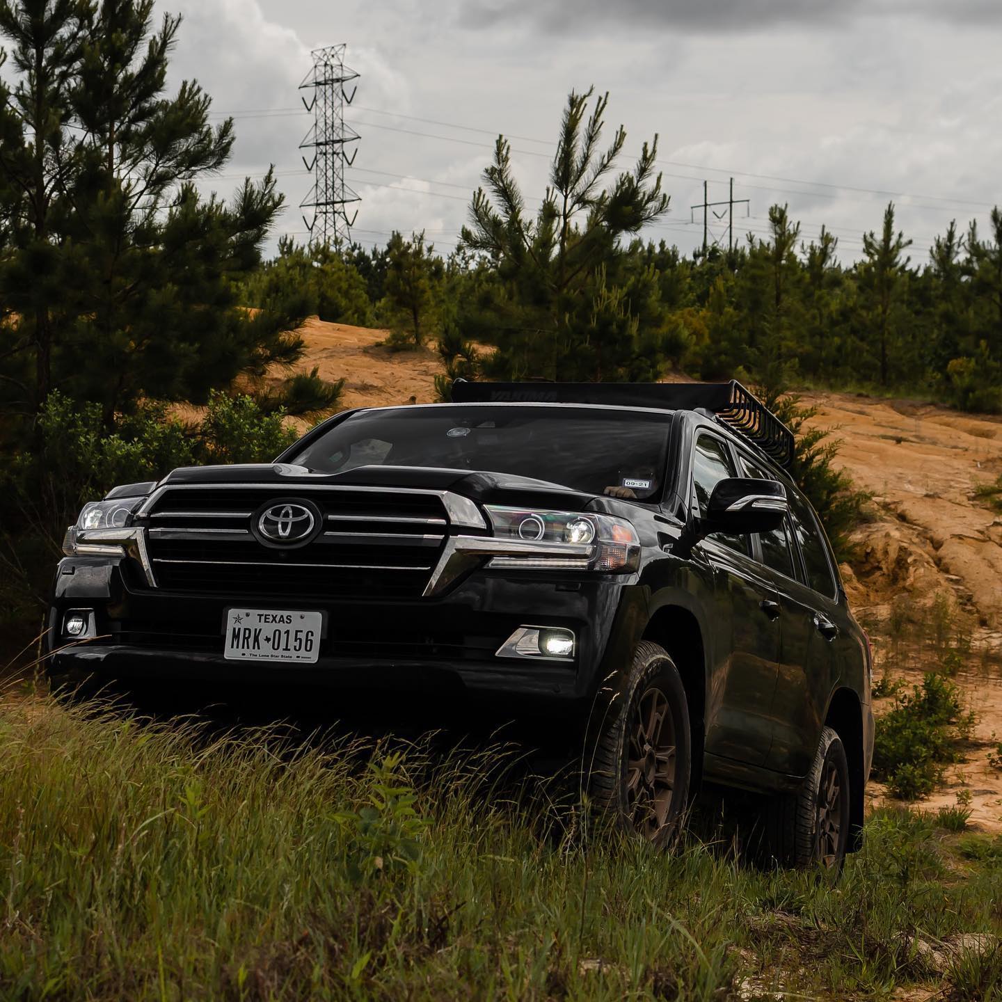 The #LandCruiser is one of the last... - Out of Spec Motoring