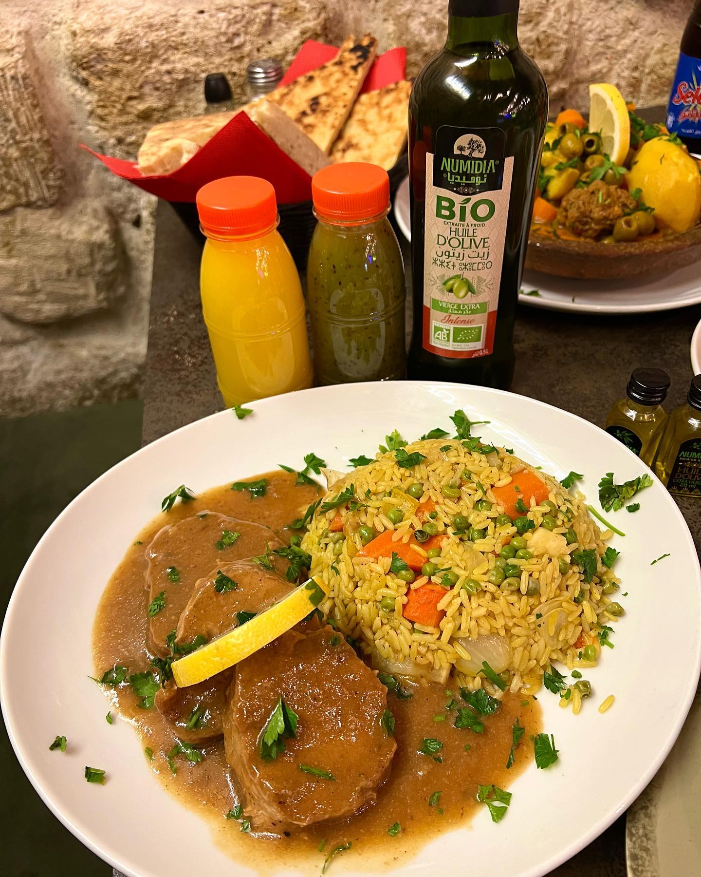 Numidia - UN REPAS GOURMAND 😋 . Viens découvrir tous nos plats de ...