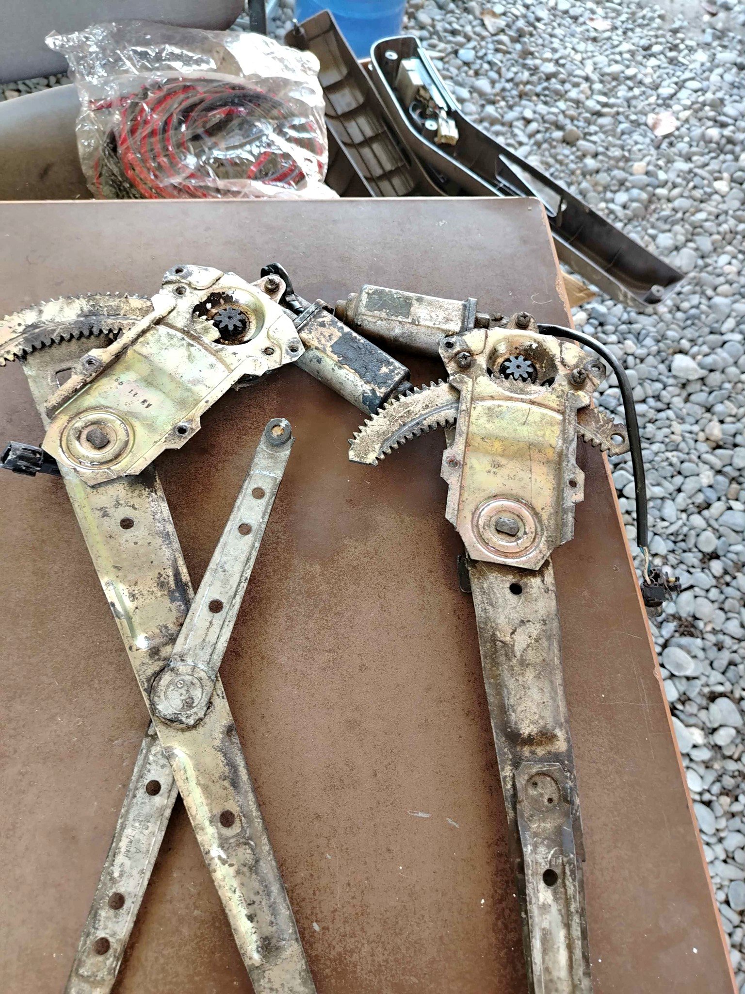 Isuzu crosswind Highlander set of power window motor fully functional ...