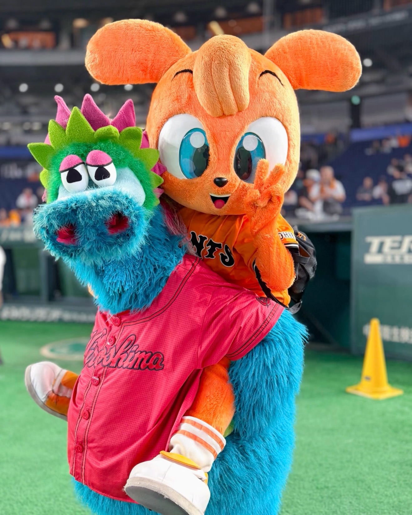 ジャイアンツ 小林誠司選手 マスコットキャラクター ぬいぐるみ