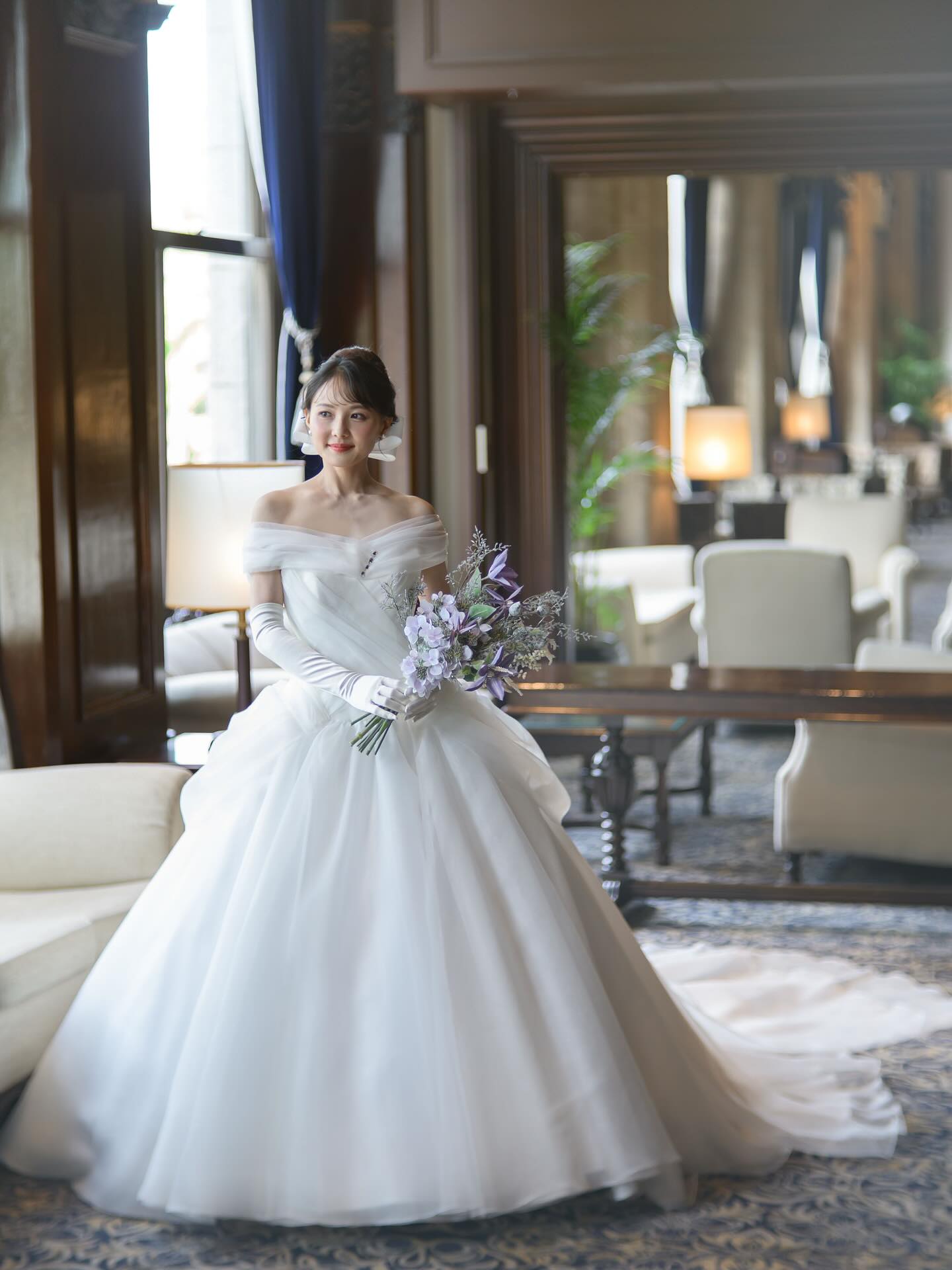 エマリーエ - 本当の花嫁さんは美しい………………キュートなキュートな 