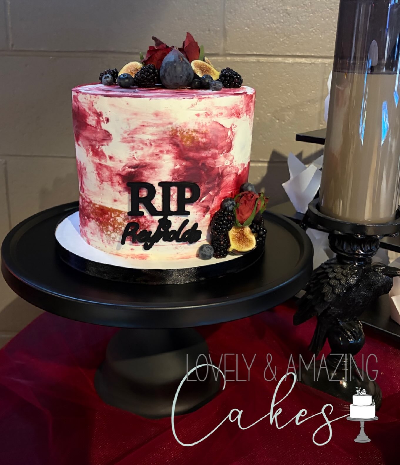 Lovely & Amazing Cakes | Green River WY