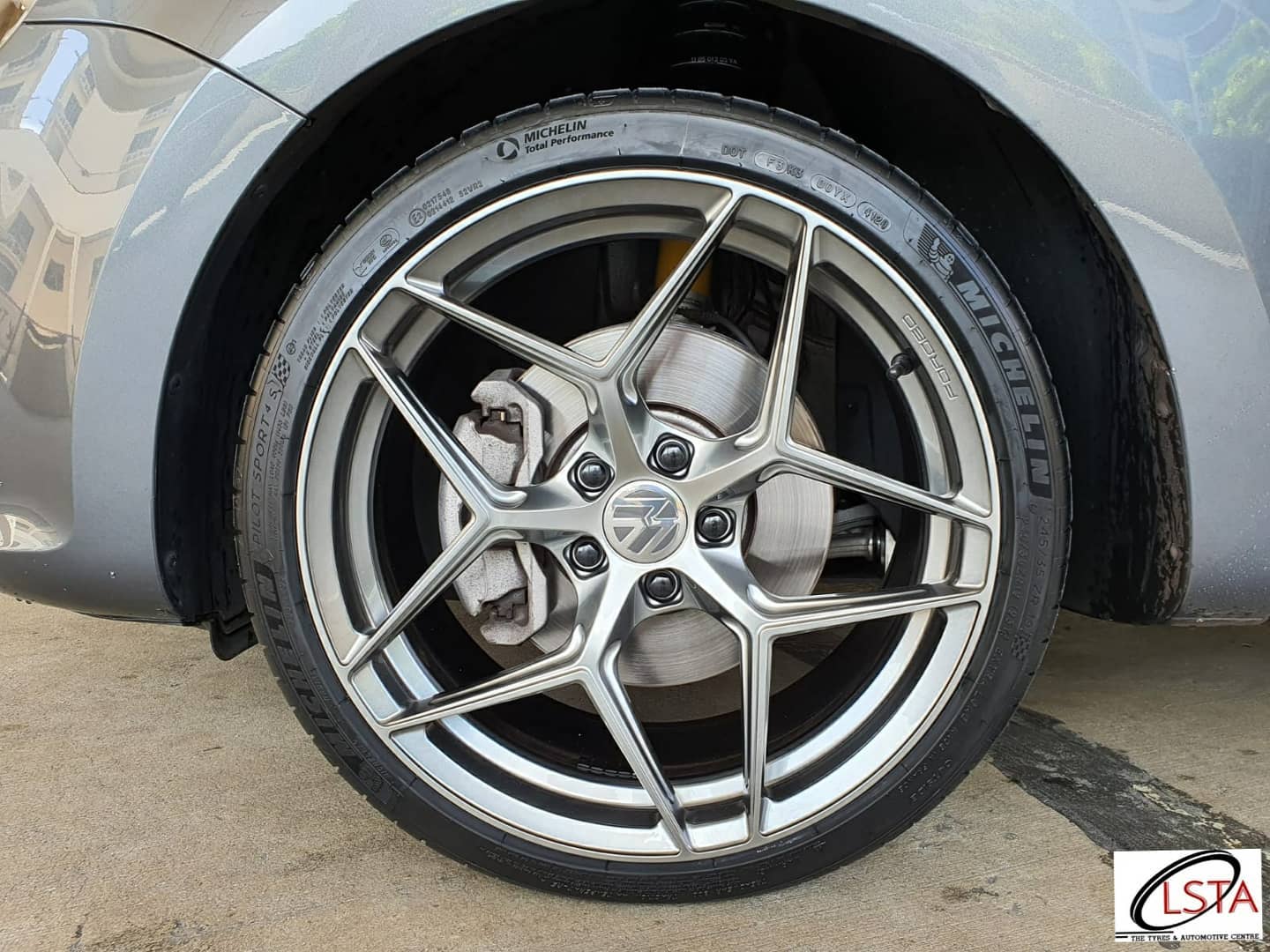 L Sports LS4 19