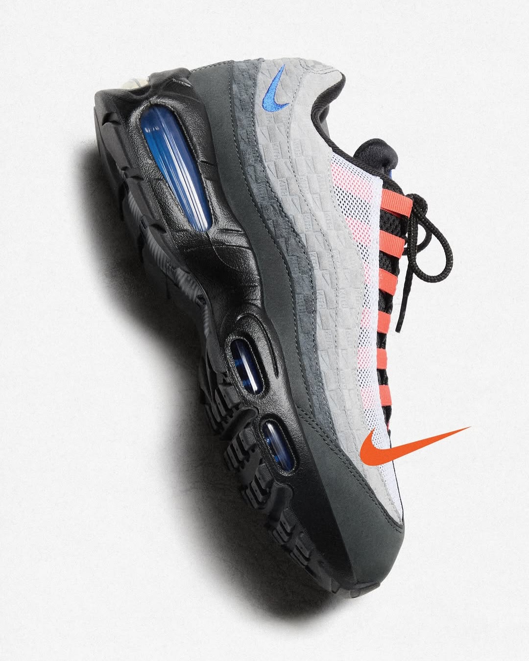 Knicks fan and Kith founder Ronnie Fieg announced that the “Knicks