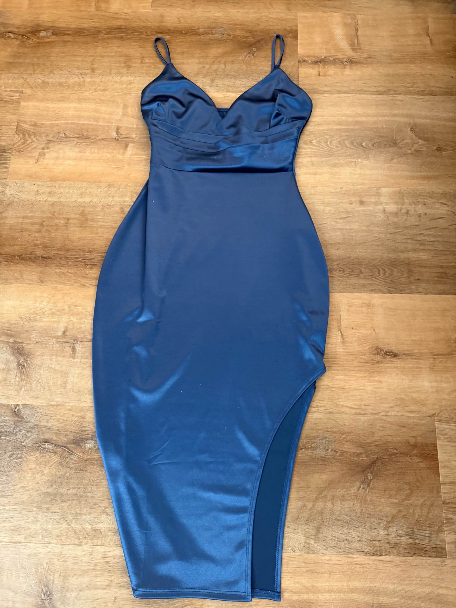 Beautiful blue homecoming dress (worn only one time). Size small from Windsor store