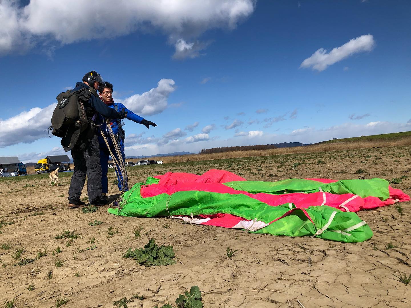 Skydive - スカイダイビング疑問その19 「パラシュートが開くときは 
