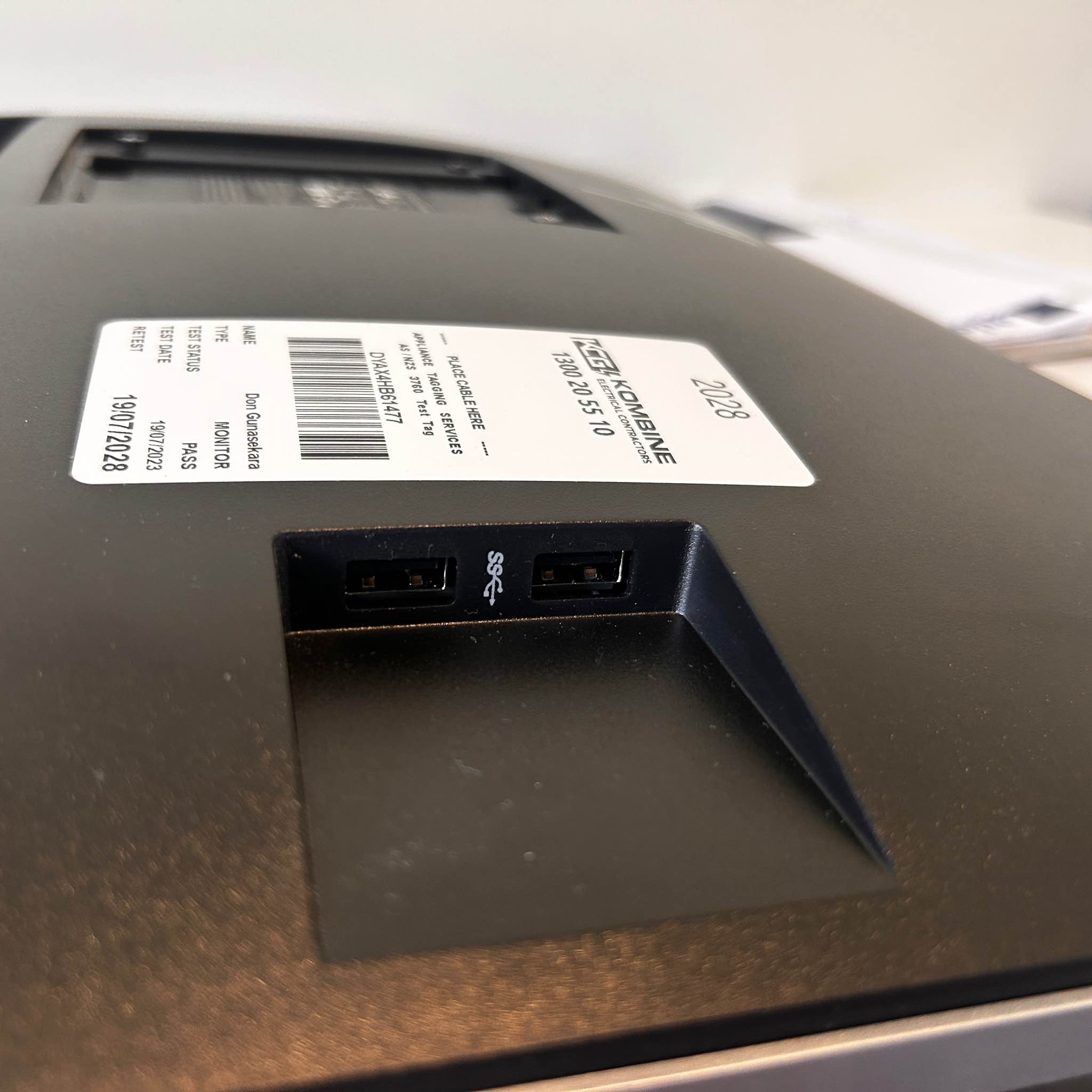 2x 24” HP monitors. $50 each - Monitors - Melbourne, Victoria ...