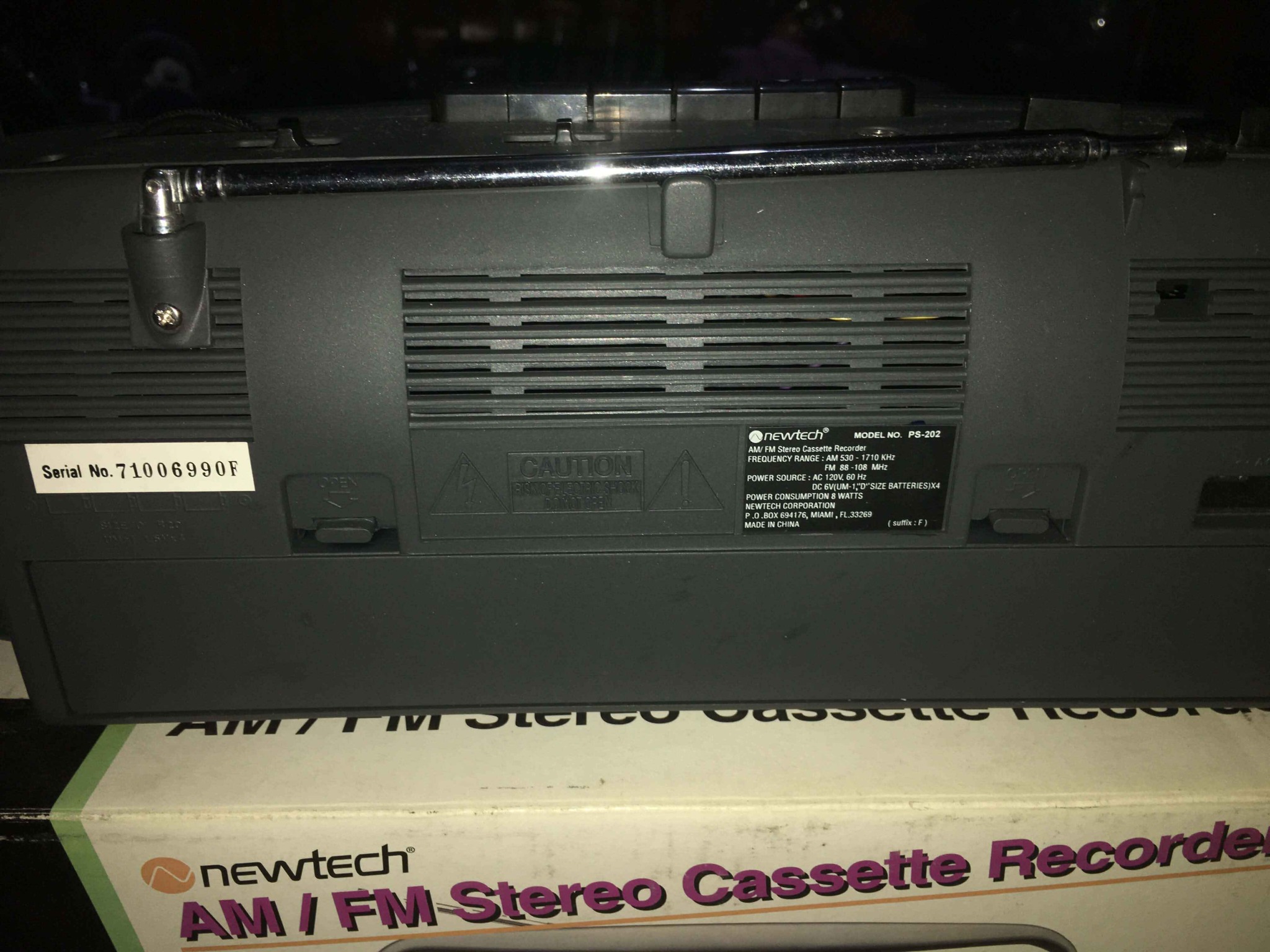 らー Newtech AM/FM Stereo Cassette Recorder (PS-202) – Complete w/ Box