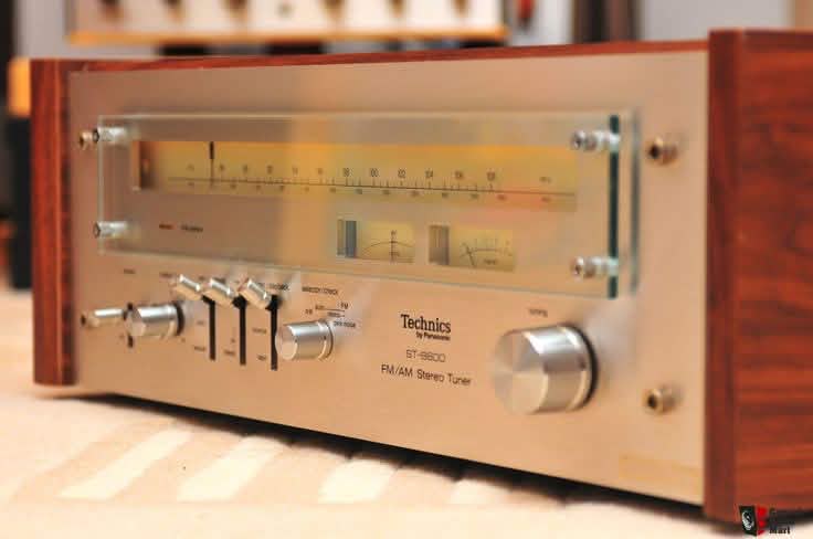 Technics ST-8600 FM/AM Stereo Tuner