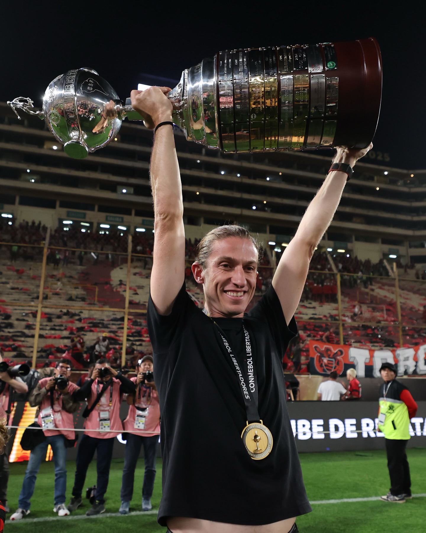 Since 2024, Filipe Luís won these titles with Flamengo: 🏆 Copa