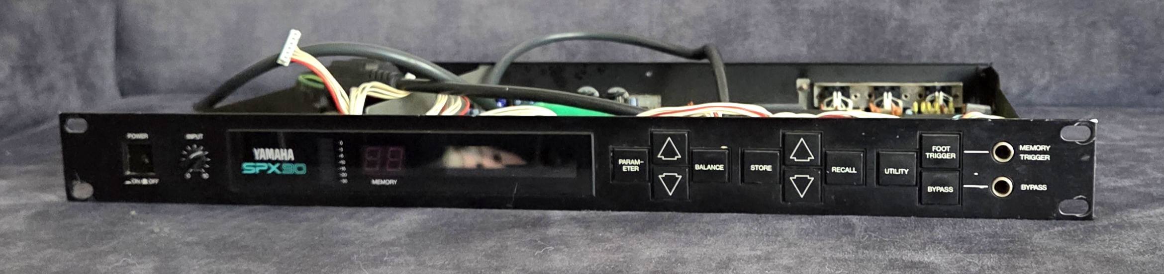 Yamaha SPX 90 memory battery replacement guidance needed