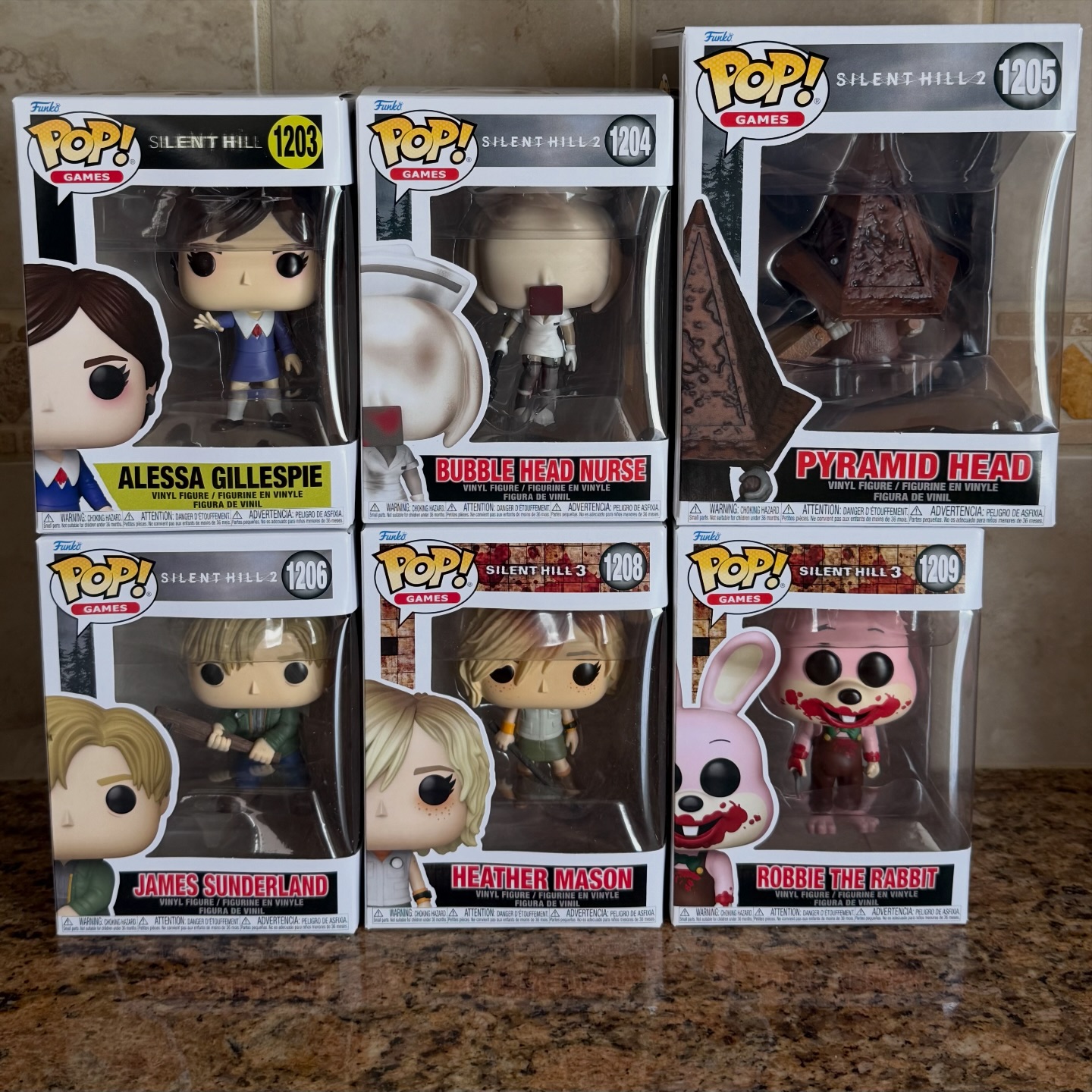 📭📦 Got in the new Silent Hill Pops! Check out the out of box