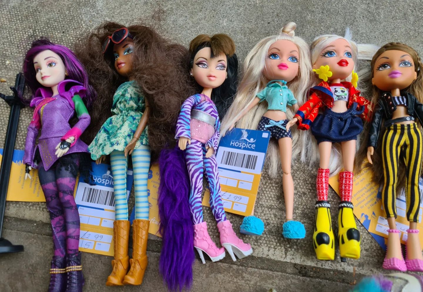Adult fan finds authentic Bratz duvet cover at SPCA op shop