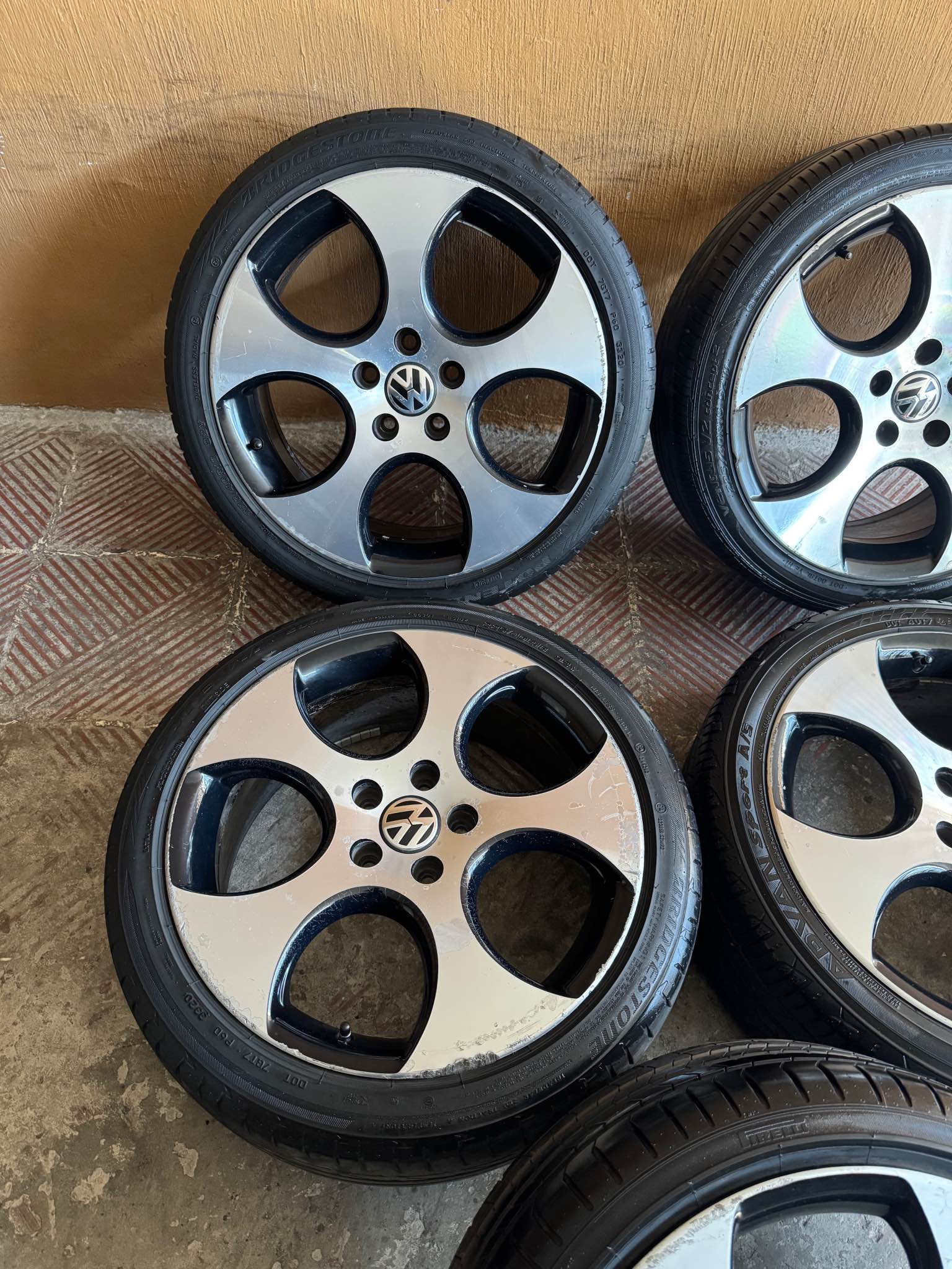 Rines Huff Detroit 18s OEM 5 en 112 - Car Wheels, Tires & Parts ...