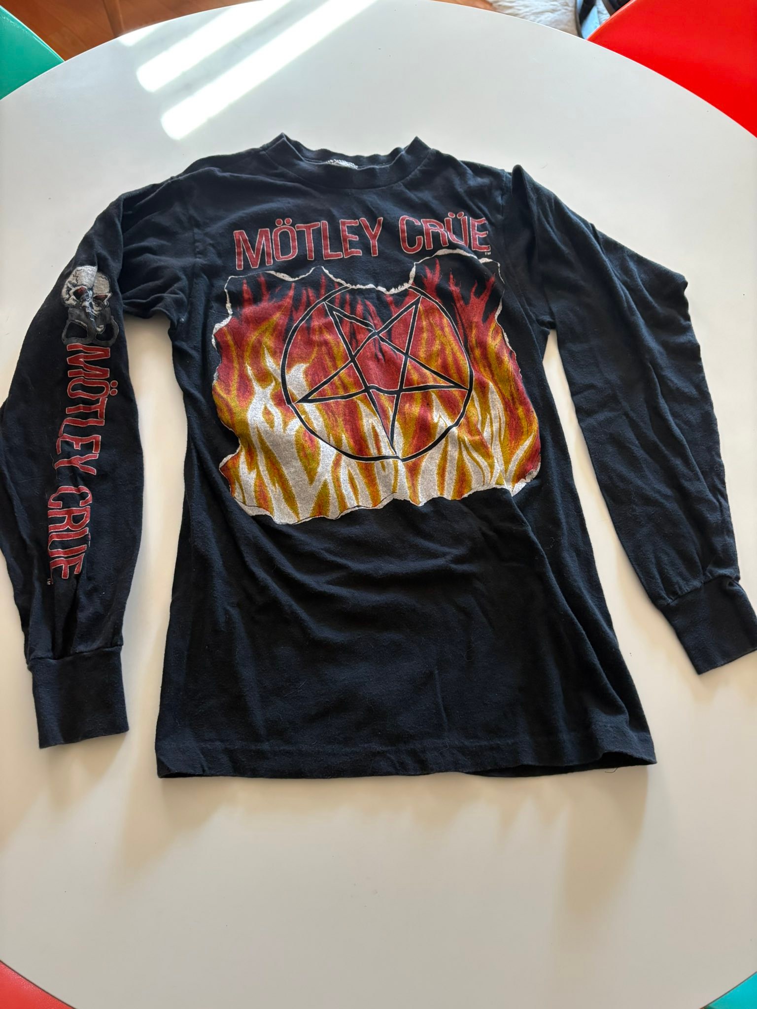Vintage Mötley Crüe concert shirt from Shout at the Devil tour