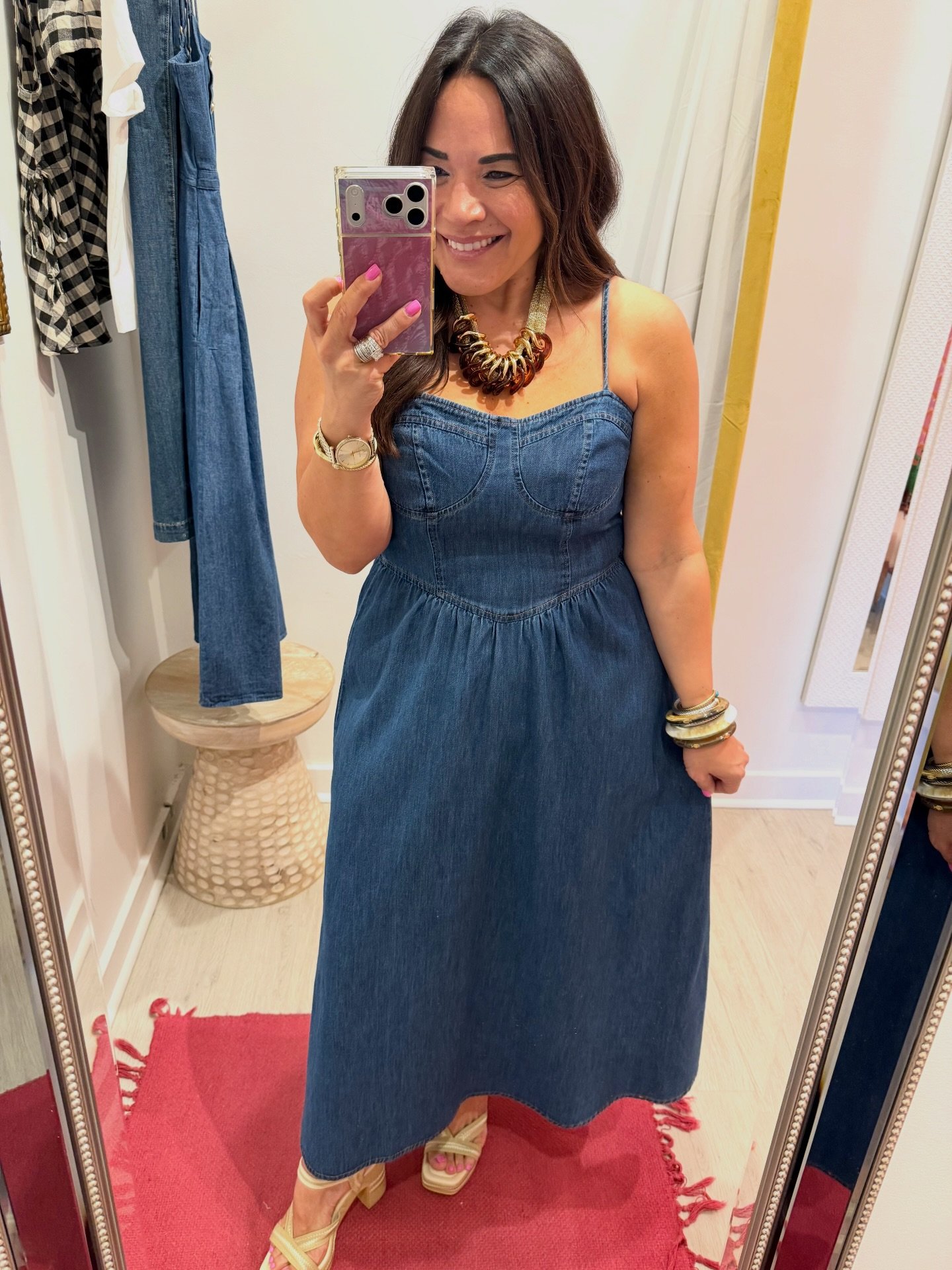 samantha denim dress is always a go to🪴 The will be an instant grab in your closet and at $59 bucks..you can't beat it! Open today , come see us🌷 Actress samantha COLOR:Charcoal s by sebastian Vintage Hourglass cocktail dress, FIT Hits at mid