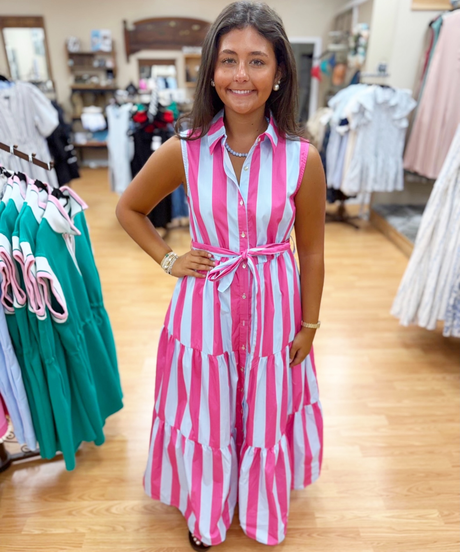 Coastal summer dress for sunday brunch