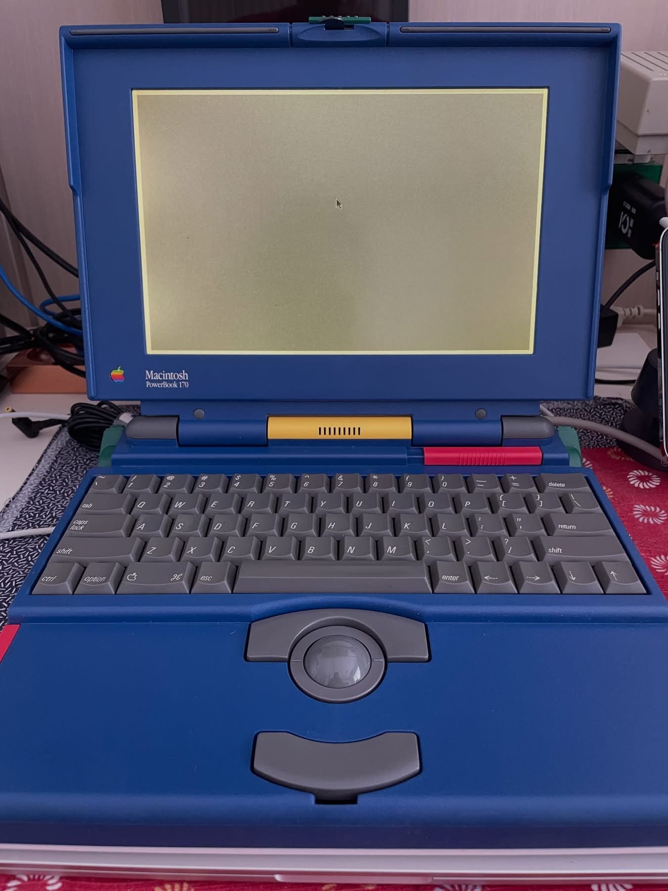 iMac G3 shenanigans!