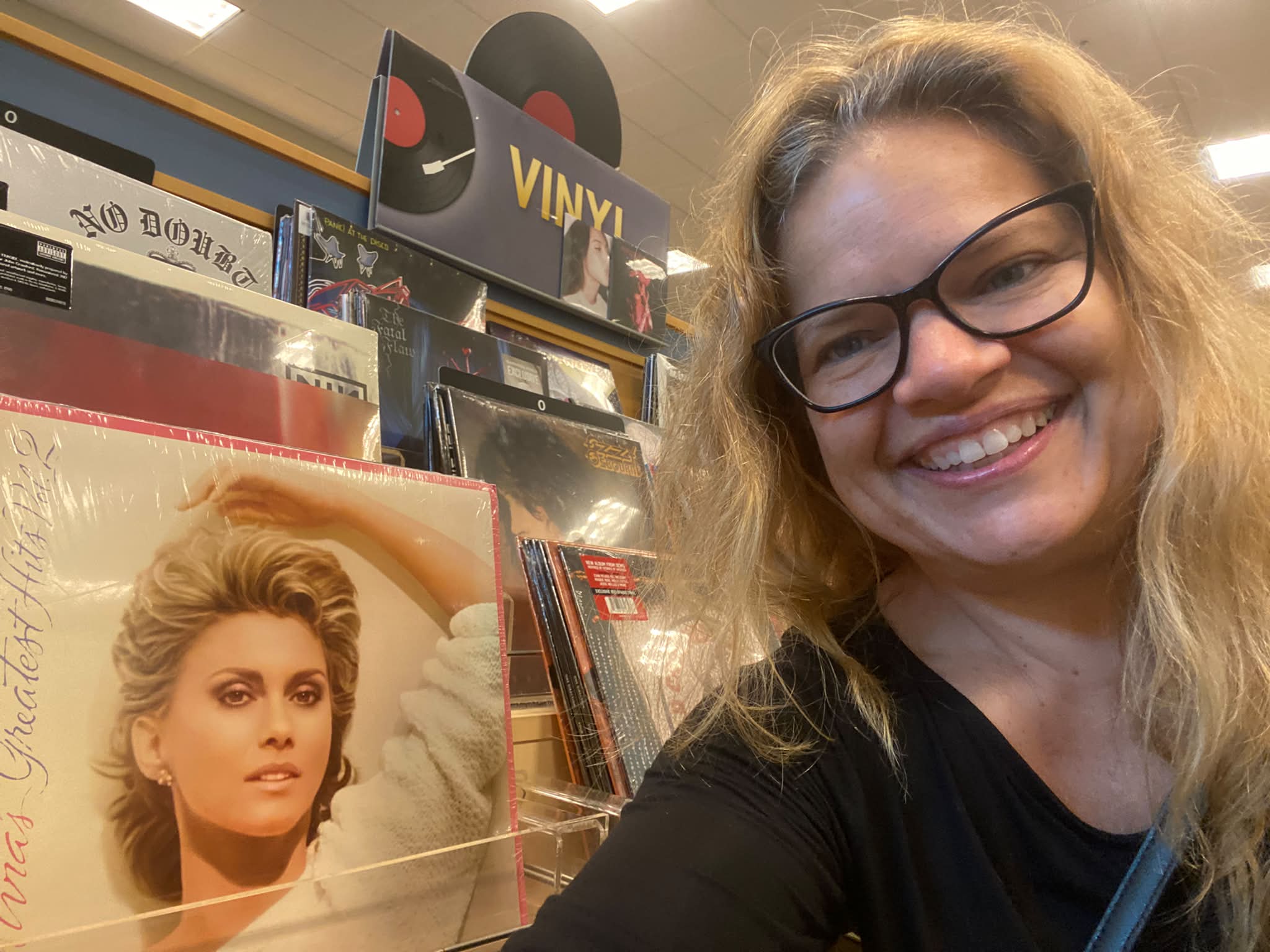 Official Olivia Newton-John Facebook Group | Facebook