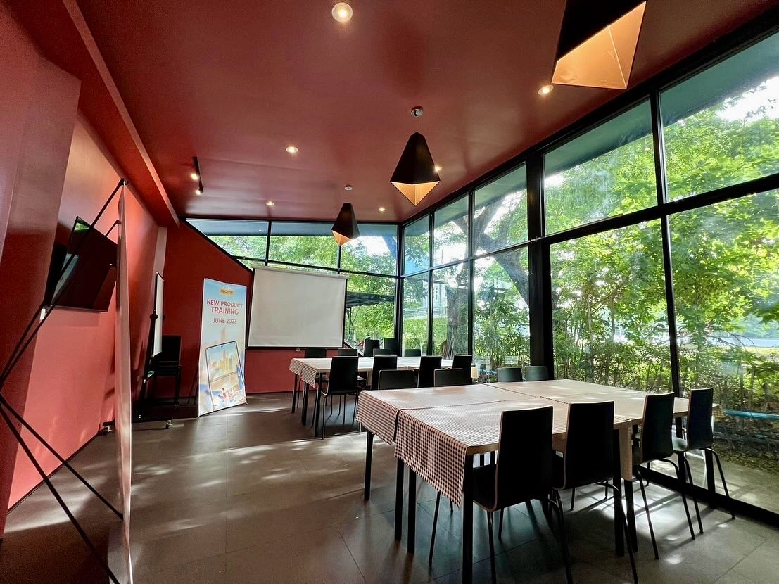 🍃 #ห้องประชุมเล็กๆ ท่ามกลางธรรมชาติ🌳🦜... - Green at Buriram