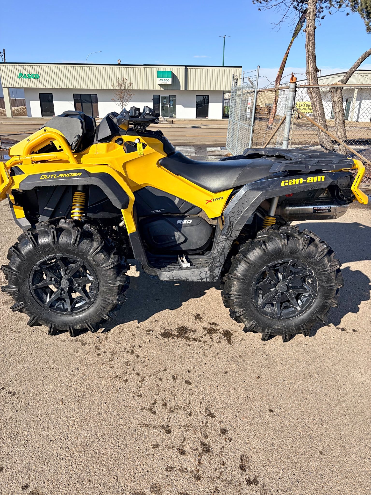 Older quad Yamaha 600 - Powersport Vehicles - Prince George, British ...