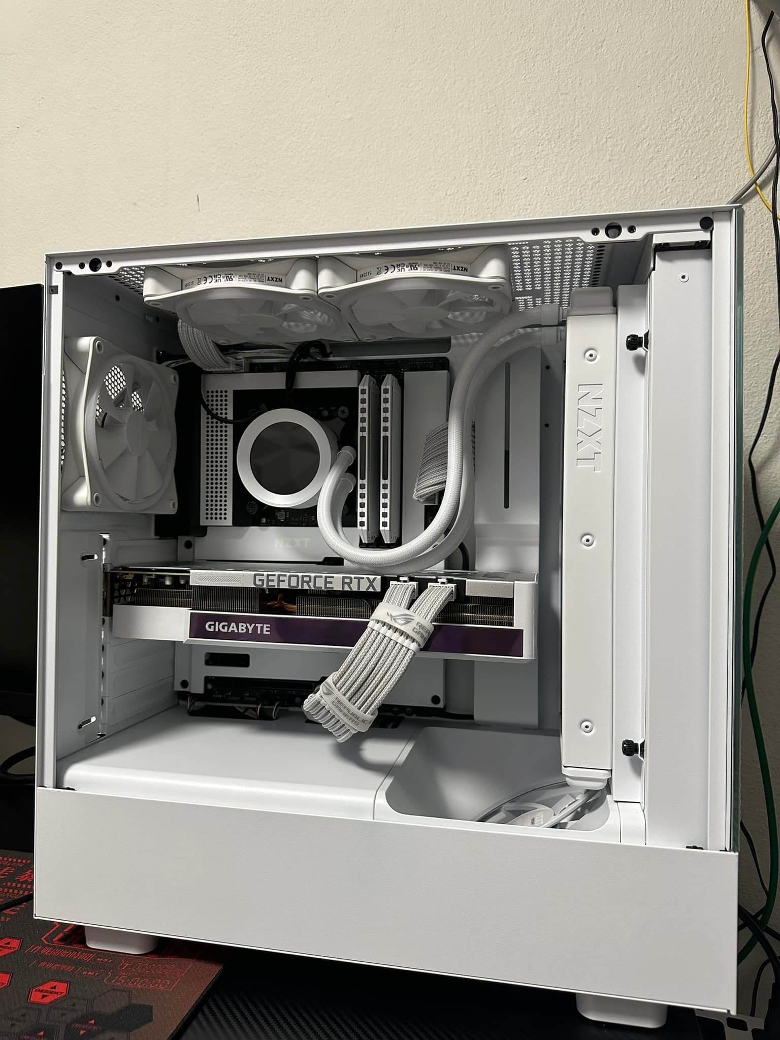 NZXT gaming PC with i5-12600K and 4070ti